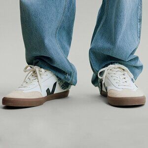 Veja Volley O.T. Leather Unisex Suede Canvas Sneaker W 10 M 8 WHITE NAUTICO BARK